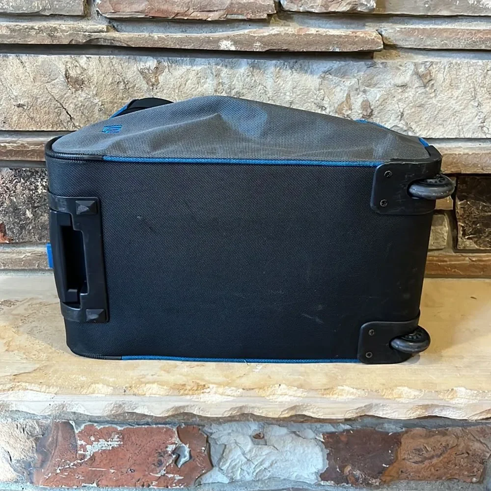 Fūl Blue and Grey Rolling Travel Duffel Bag